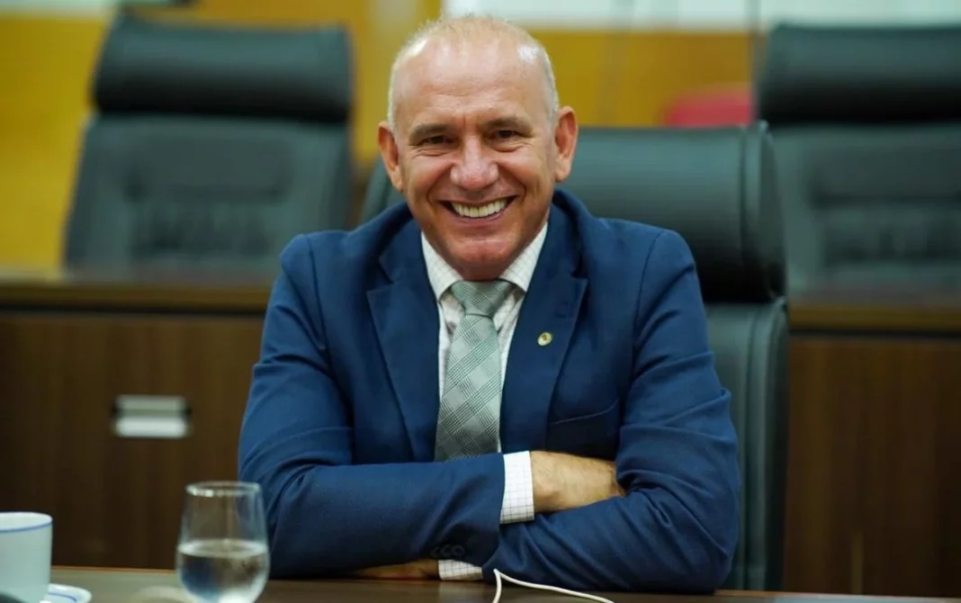 Deputado Ezequiel Neiva assume presidência da Comissão de Finanças da Assembleia Legislativa