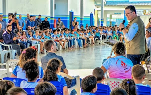 Gestão Marcos Rocha fortalece acompanhamento da frequência escolar como estratégia educacional
