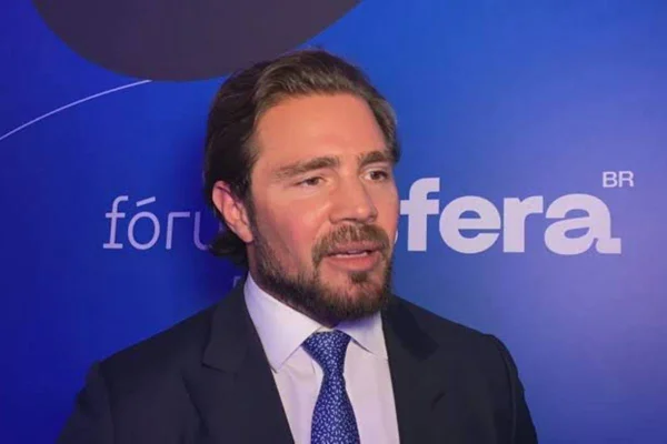 Motta e Alcolumbre silenciam sobre futuro do caso Master no Congresso - destaque galeria