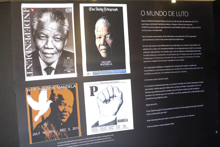 Exposição Centenário Mandela, no Palácio Itamaraty. A mostra apresenta a trajetória do ativista (Nelson Mandela) que combateu o regime do apartheid e tornou-se o primeiro presidente negro da África do Sul.