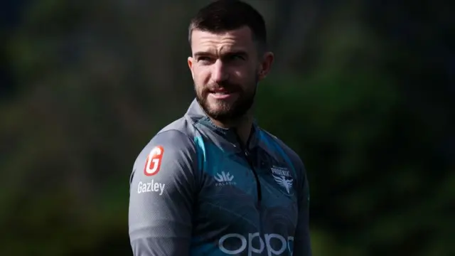 Tim Payne, da Nova Zelândia, em campo.