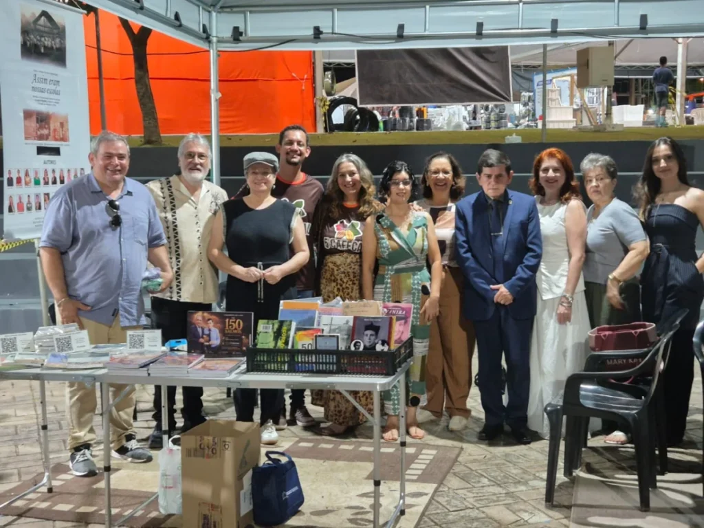 Espaço Literário na 5ª Cafecau